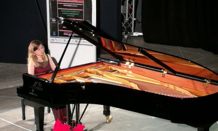 Anna Miernik regala emozioni e dal Cavallino Bianco riceve meritati grandi applausi 