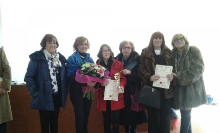 Alessandra Abruzzo vince ad Aversa il premio internazionale di poesia