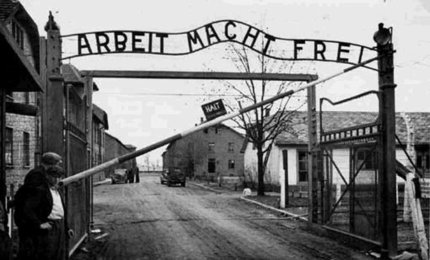 Giornata della Memoria, Il Vento del Nord al Commerciale di Galatina e ad Aradeo 