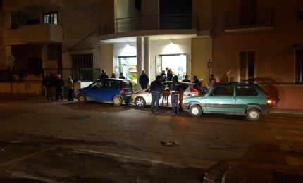 Tre auto coinvolte, una donna ferita