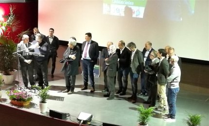 "Il passato è alle spalle" 