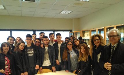 Giancarlo Vallone incontra in Università gli studenti dello Scientifico di Galatina