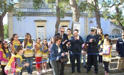 I bambini vadano a scuola da soli!