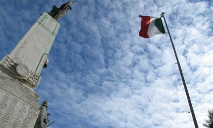 "Per il 4 Novembre esponete il tricolore"