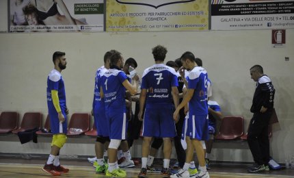 Mister Stomeo e i suoi ragazzi più convincenti ma sconfitti a Sorrento