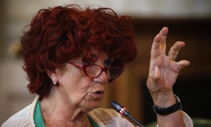 In un test per studenti di medicina l'omosessualità trattata come una malattia. La ministra bacchetta l'autore