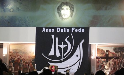 Altari senza sorrisi