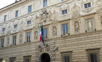 I giovani amministrativisti contestano i criteri di selezione di un avvocato del Comune di Galatina ma una sentenza del Consiglio di Stato sembra dare ragione a Palazzo Orsini