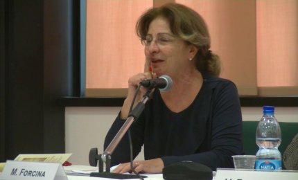 “Politica e/è – La politica che morde la terra” 
