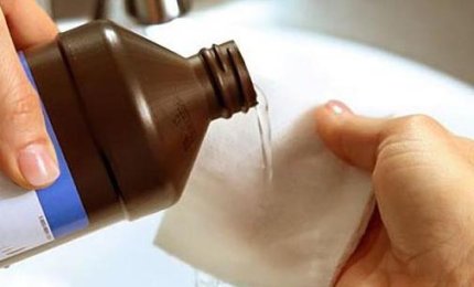 Un processo più ecologico ed economico per produrre acqua ossigenata