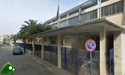 Incendio in un bagno del Liceo Artistico, pericolo scongiurato dal pronto intervento del personale scolastico