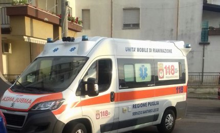 Due anziani coniugi bloccati in ascensore, intervengono il 118 e i Vigili del Fuoco