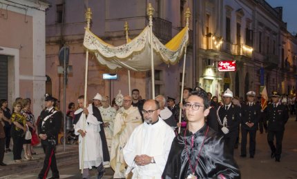 "Cristo vivo e vero" per le strade di Galatina