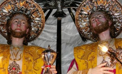 Tutti i medici attorno ai Santi Cosma e Damiano