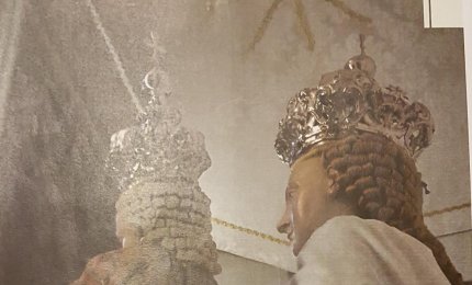 La Statua della Madonna del Carmine e lo stendardo della confraternita hanno bisogno di urgenti restauri