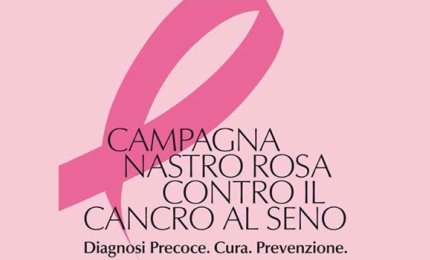 Anche a Galatina monumenti in rosa per la campagna della Lilt