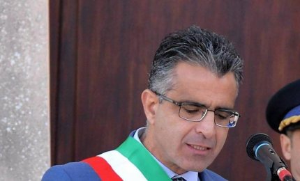"Non farò bonificare il Municipio"