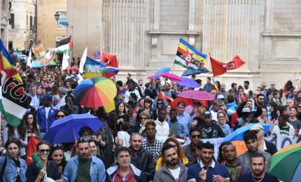 Crescono le adesioni al corteo "Per un Salento aperto e solidale"