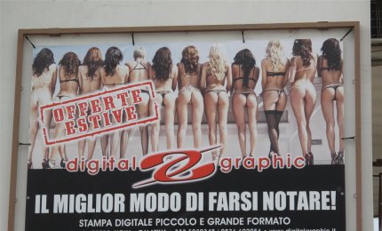 Dodici 'scandalosi culetti'? 