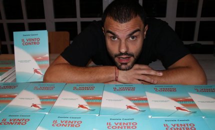 “Fidati ciecamente, una giornata con Daniele Cassioli” a partire da Galatina