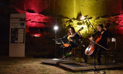 Camilla e Claudia Fiore, chitarra e violoncello per gli 'Amici della Musica'