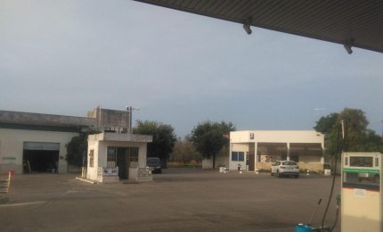 Rapina nel pomeriggio alla Q8 di Collemeto