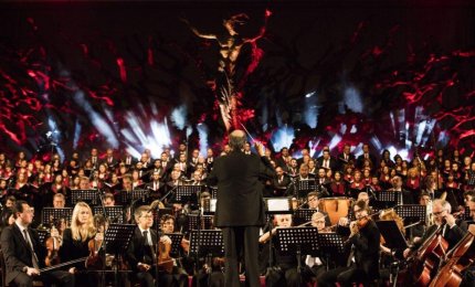 Ad Alessano il Coro della Diocesi di Roma diretto da Marco Frisina
