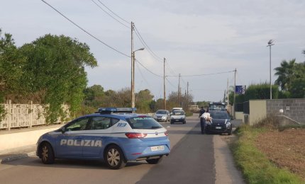 Bambino sfugge dalla mano della mamma e viene investito da un'auto in via Gorizia a Galatina