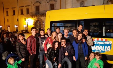Lo Scuolabus di Rai 2 in Piazza San Pietro