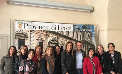 “Giornata internazionale contro la violenza sulle donne”, a Galatina una marcia in rosso