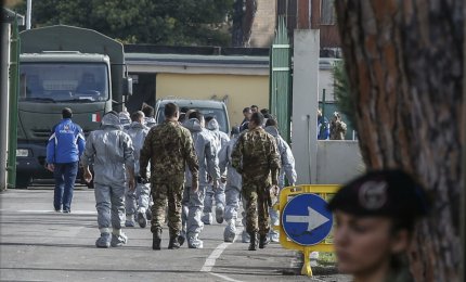 Coronavirus, Accertamenti in corso per l'italiano spostato dalla Cecchignola allo Spallanzani
