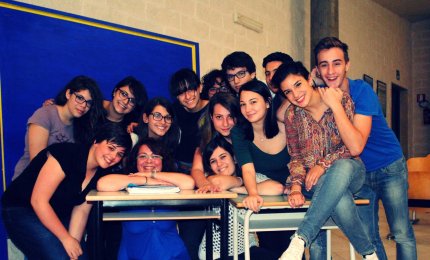 'Narghilè', il giornale del Liceo Vallone, è online