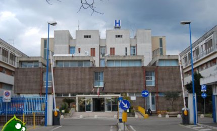 "Urgente eseguire i tamponi diagnostici per tutto il personale sanitario, amministrativo e dei servizi dell'Ospedale di Copertino"