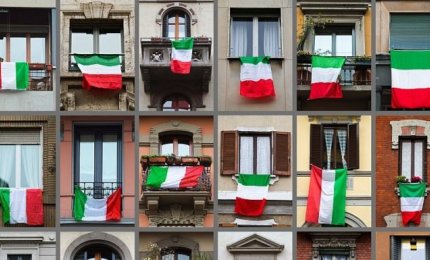 "Questa sera alle ore 19:00 sui terrazzi per fare un grande applauso ai nostri ragazzi e festeggiarli come meritano"