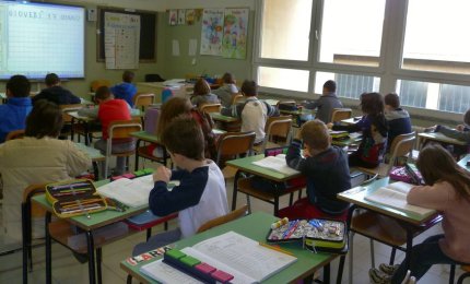 Sessantaduemila posti nella scuola, banditi i concorsi