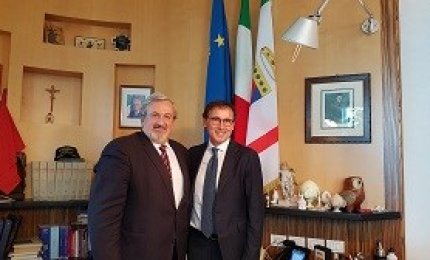 "La Puglia non consentirà aperture in contrasto con le disposizioni nazionali in materia di sicurezza sui luoghi di lavoro”