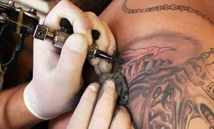 Consentite in Puglia dal 18 Maggio le attività di tatuaggio e piercing e dei centri per il benessere fisico 