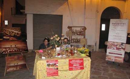 Dal 21 'Il Mercatino RiCreAtivo' in piazza Santo Stefano