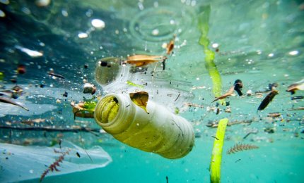 "Ripuliamo il mare dalle plastiche", al via il concorso