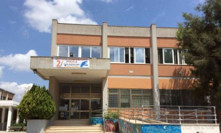 COVID-19. Un caso positivo nel Polo 2 di Noha, il Sindaco chiude la scuola per un giorno