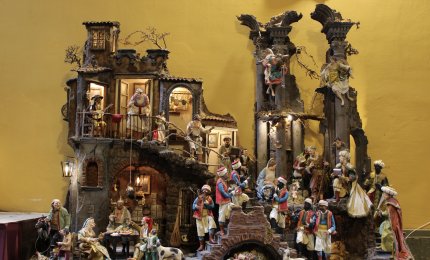 Da san Gregorio Armeno arriva alla 167 di Lecce un grande presepe in stile Settecento napoletano