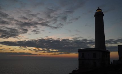 La prima alba d’Italia a Punta Palascìa 