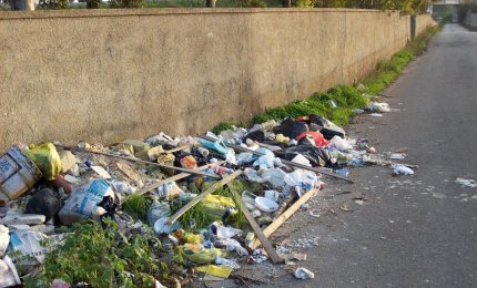 Dalla Regione Puglia 41000 euro al Comune di Galatina per rimuovere i rifiuti abbandonati dagli sporcaccioni