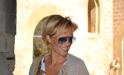 "So di non sapere". Ada Fiore presenta 'Vota Socrate', il suo primo libro