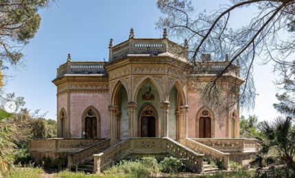 Ignoti vandali hanno quasi distrutto Villino Congedo