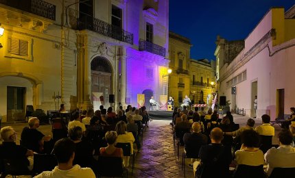 Costantino D’Orazio a Galatina con "Mistero Caravaggio"