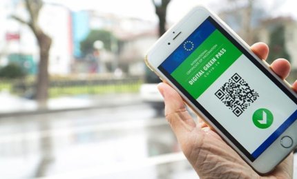 Obbligo di green pass anche per i dipendenti della Regione Puglia