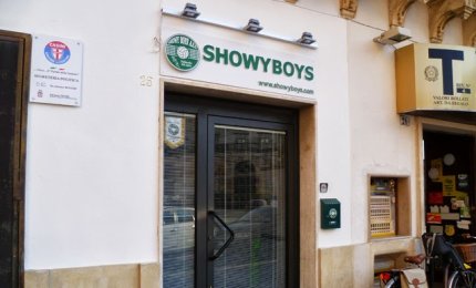 Showy Boys, aperta la sede sociale