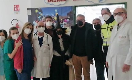 "La Befana deve andare dai bambini. Il Sindaco è chiamato a fare altro"