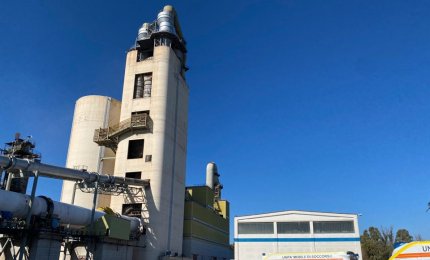 Una barella con biocontenimento donata da Colacem a Galatina Soccorso